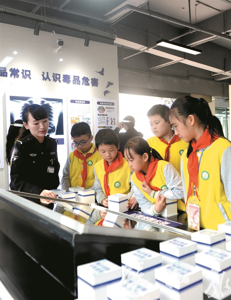 c75680c98cc24cb8b37811352cdf7bb3.jpg