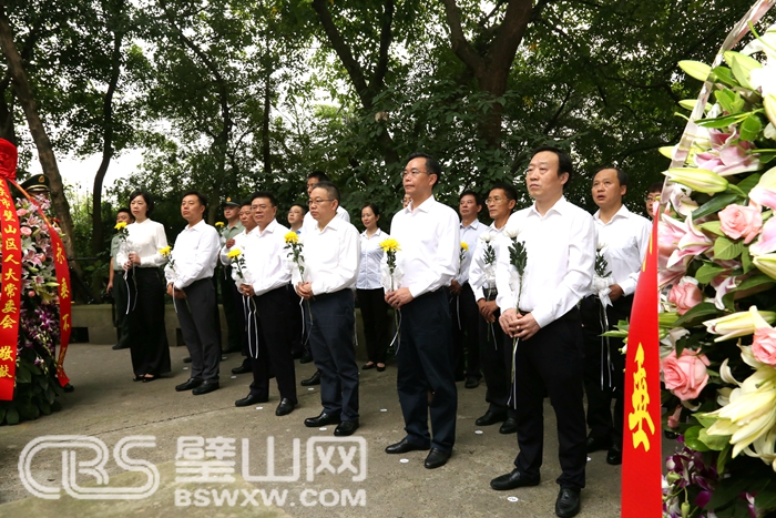 d3082e9c98a349e0ba29ebce32be30f8.JPG